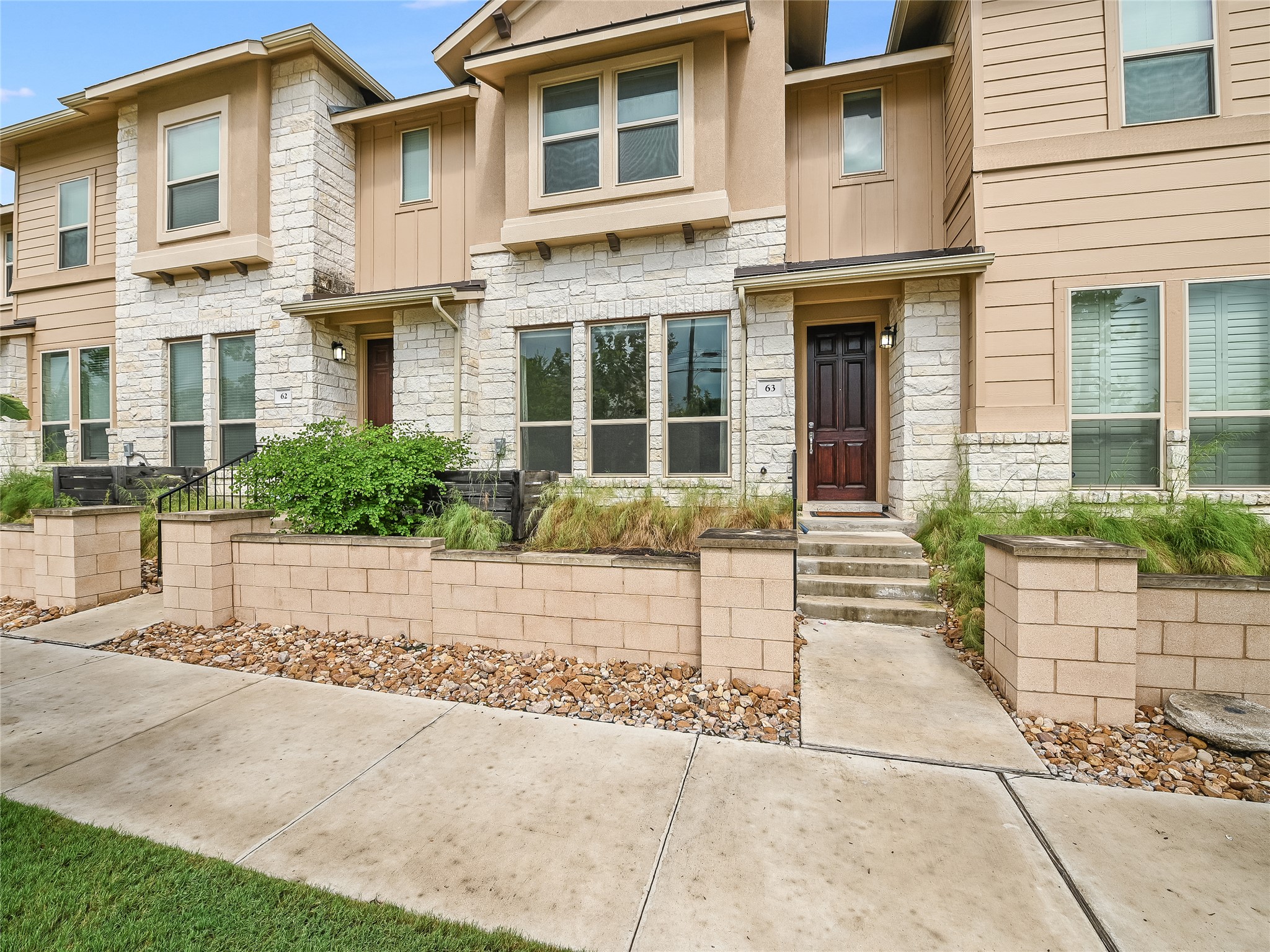 6814 East Riverside Drive, Unit 63 Austin, TX 78741 - Photo 1 of 24 Gallery Image 1