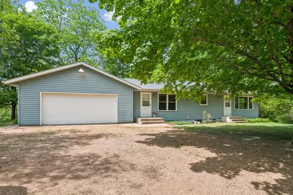 $289,900 | 3620 Highway 25, Watertown, MN 55388