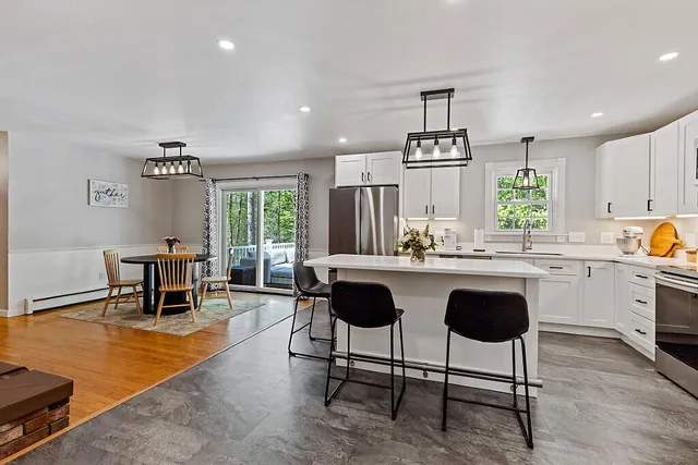 $490,000 | 50 Country Club Road, Manchester, ME 04351