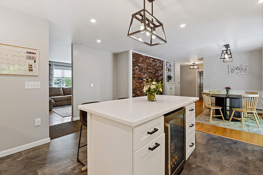 50 Country Club Road Manchester, ME 04351 - Photo 8 of 89 30_BP5A0240_DxO_mls