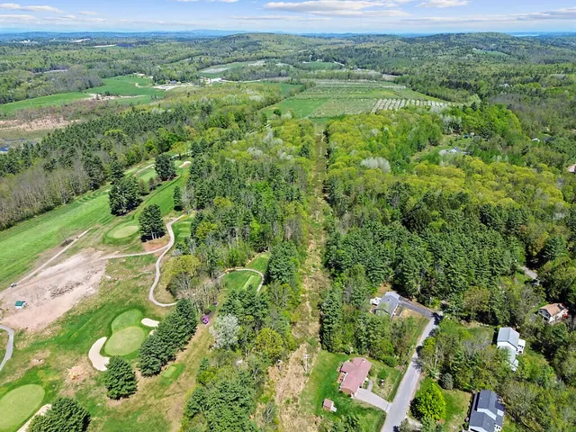 $490,000 | 50 Country Club Road, Manchester, ME 04351