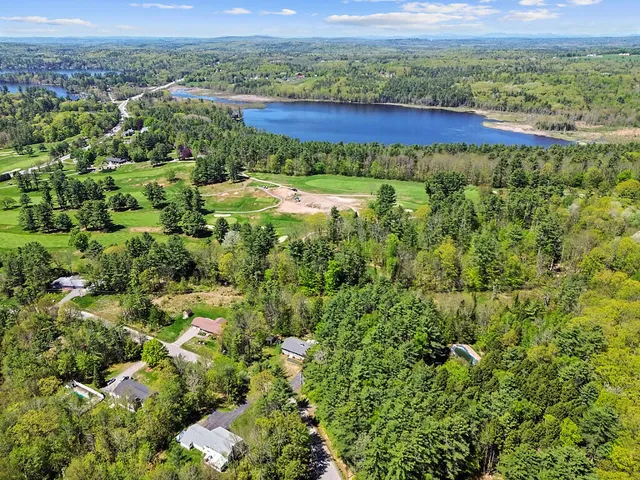 $490,000 | 50 Country Club Road, Manchester, ME 04351