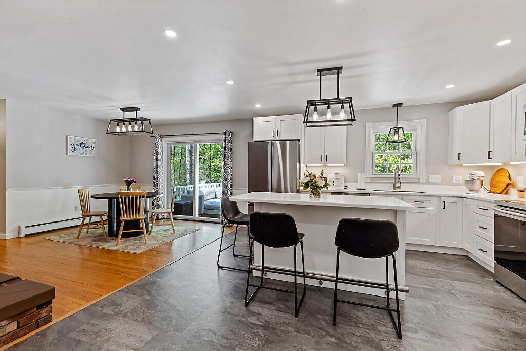 50 Country Club Road Manchester, ME 04351 - Photo 9 of 89 27_BP5A0231_DxO_mls