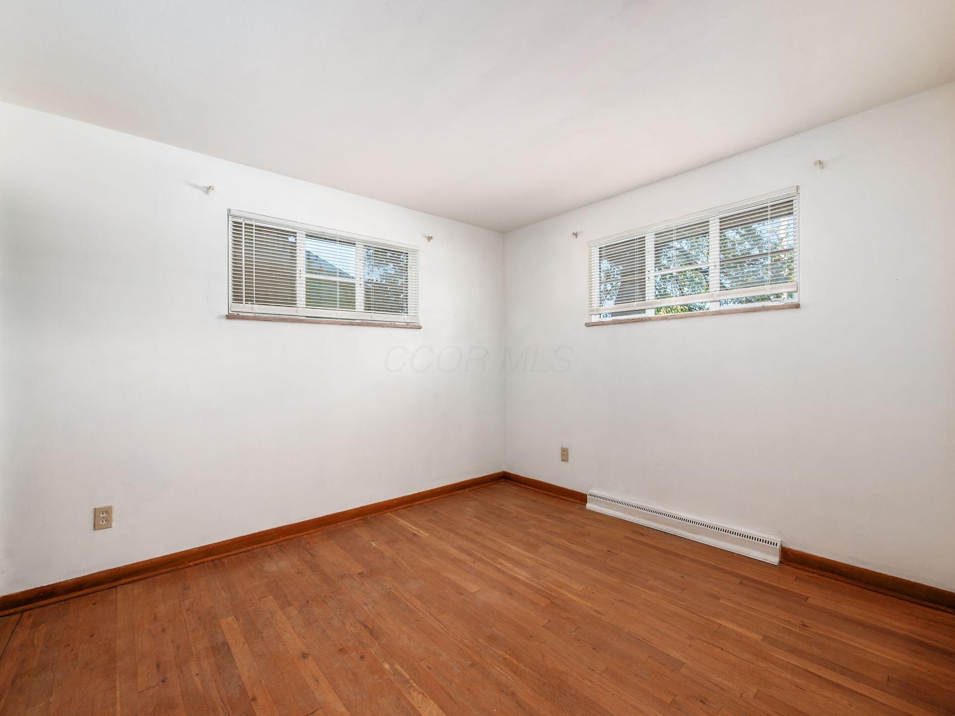 3477 Eakin Road Columbus, OH 43204 - Photo 16 of 29 Bedroom