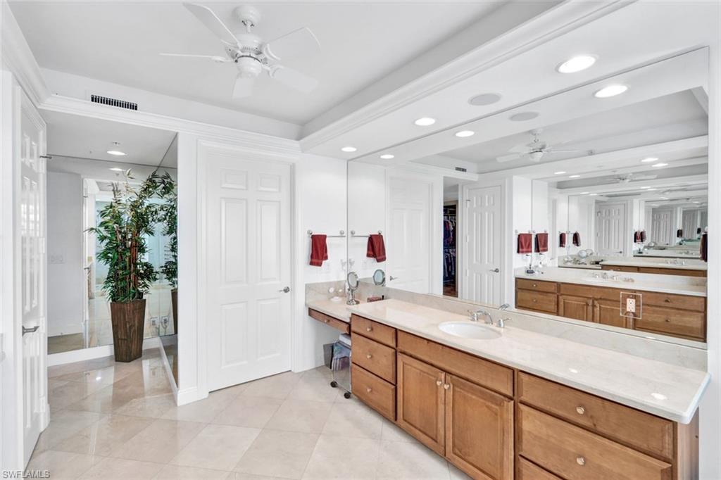 285 Grande Way, Unit 1601 Naples, FL 34110 - Photo 24 of 50