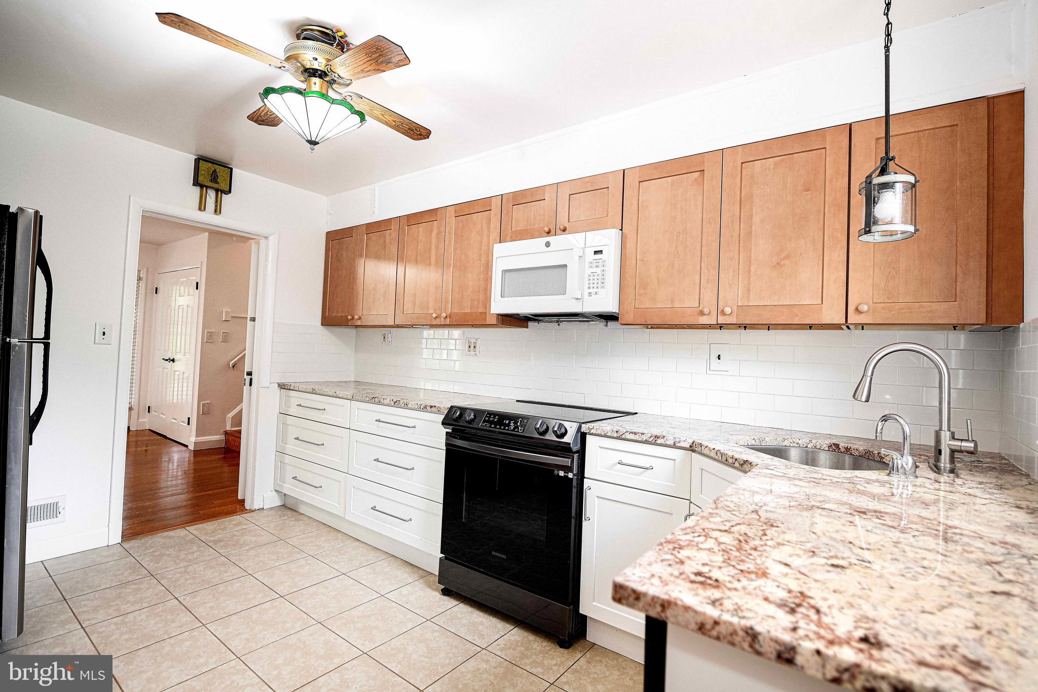 448 Range Road Baltimore, MD 21204 - Photo 14 of 42 Main Kitchen