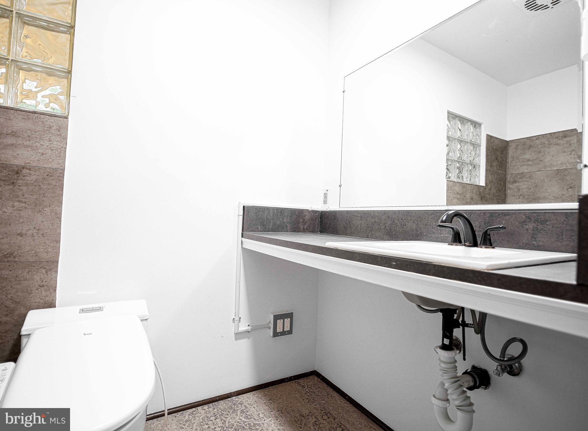 448 Range Road Baltimore, MD 21204 - Photo 29 of 42 Upper Level Shared Full