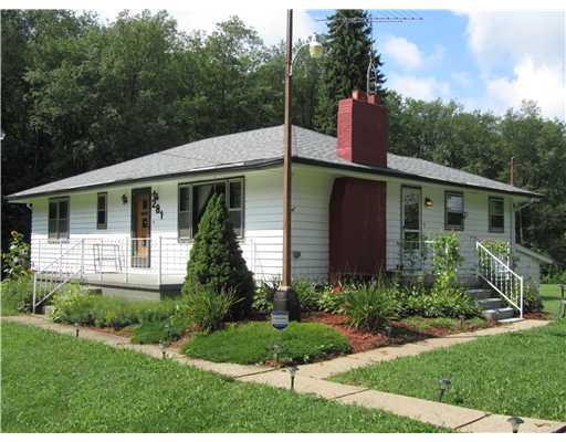 281 Ligo Road Mercer, PA 16137 - Photo 1 of 18 Exterior Front.
