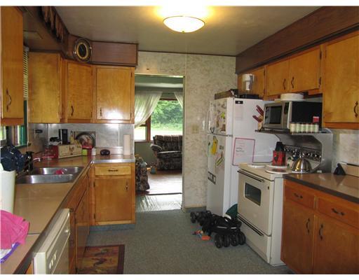 281 Ligo Road Mercer, PA 16137 - Photo 5 of 18 Kitchen.