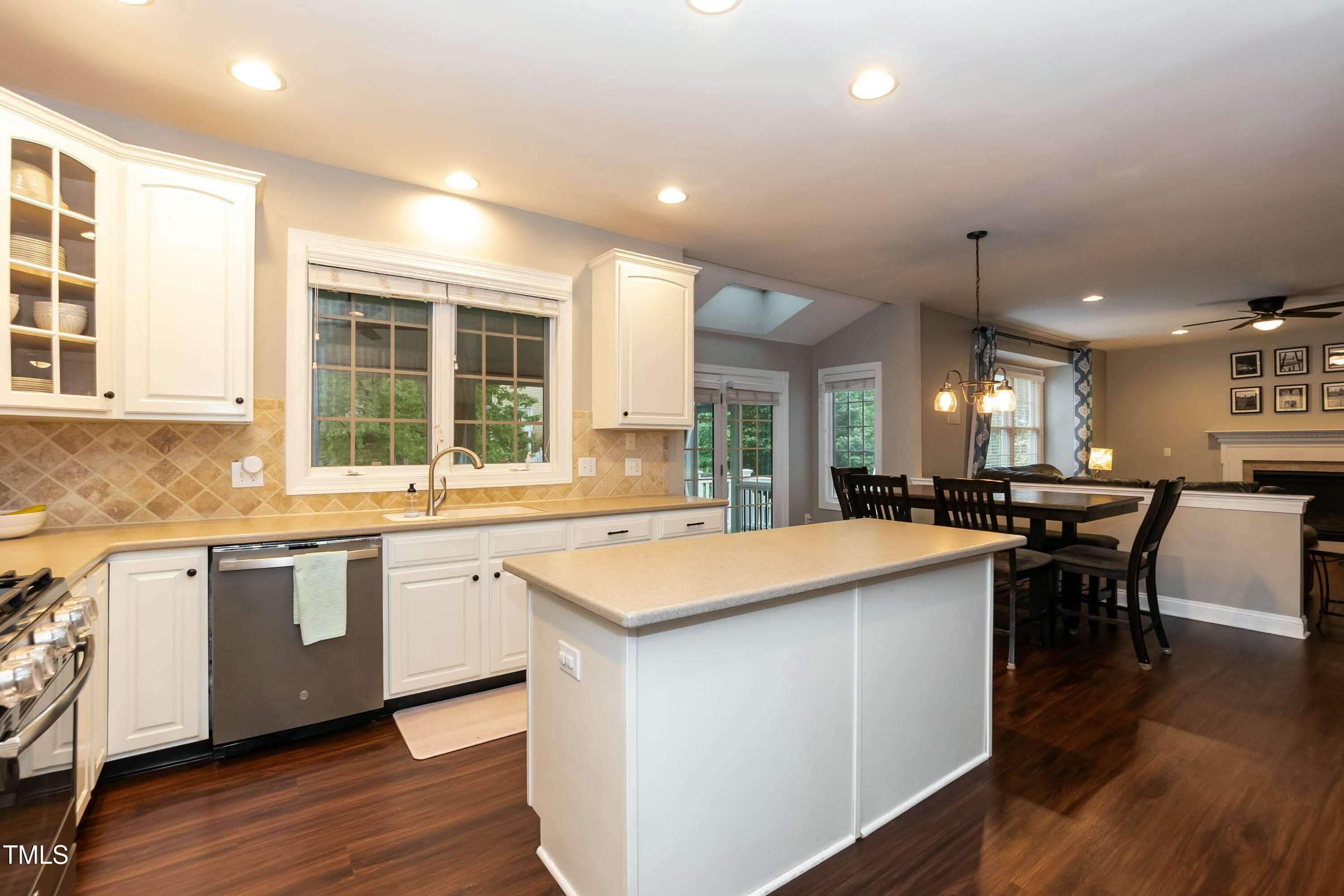 9225 Palm Bay Circle Raleigh, NC 27617 - Photo 9 of 39 tempImagelqY1Kt