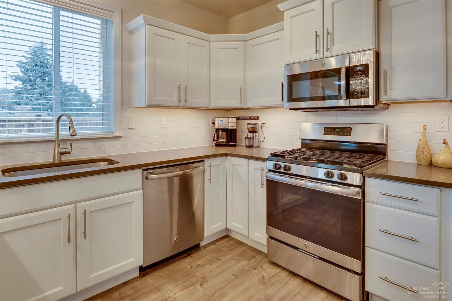 61811 Southeast Rolo Court Bend, OR 97702 - Photo 9 of 24 Additional Photo
