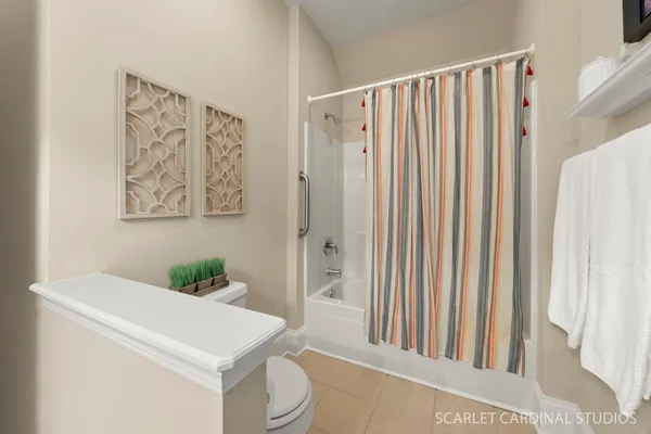 $800,000 | 832 Deering Court, West Chicago, IL 60185