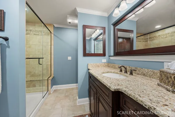 $800,000 | 832 Deering Court, West Chicago, IL 60185