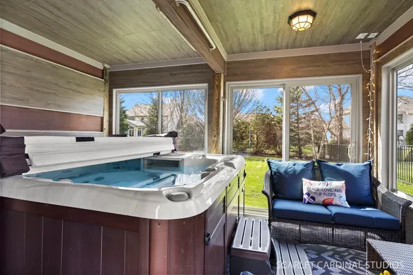 $800,000 | 832 Deering Court, West Chicago, IL 60185