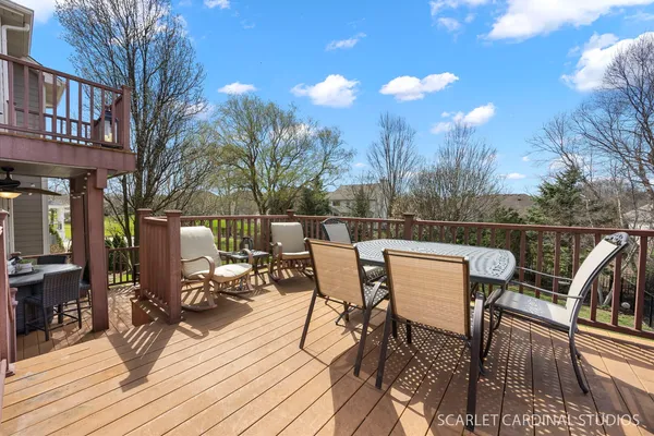 $800,000 | 832 Deering Court, West Chicago, IL 60185