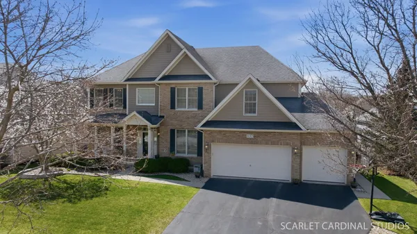 $800,000 | 832 Deering Court, West Chicago, IL 60185