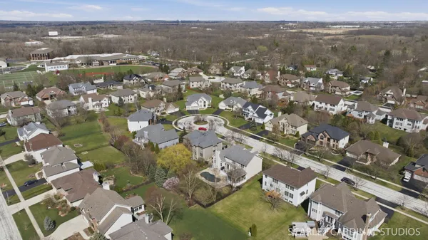 $800,000 | 832 Deering Court, West Chicago, IL 60185