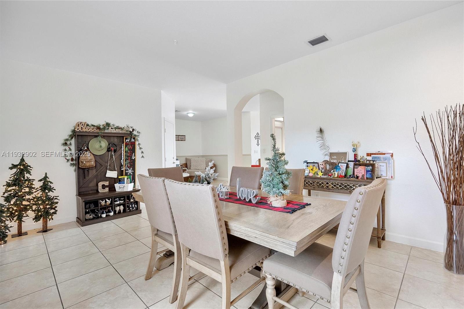 11396 Southwest 238th Street Homestead, FL 33032 - Photo 13 of 54