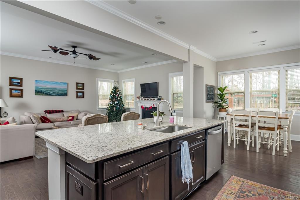 1446 Afton Way Fort Mill, SC 29708 - Photo 11 of 35
