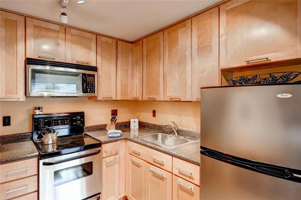 401 South Ridge Street, Unit 7 Breckenridge, CO 80424 - Photo 9 of 16 Gallery Image 9