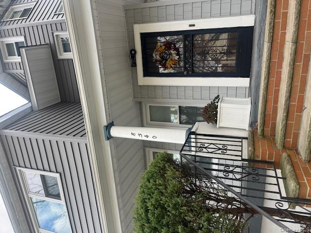 a view of a building front of house