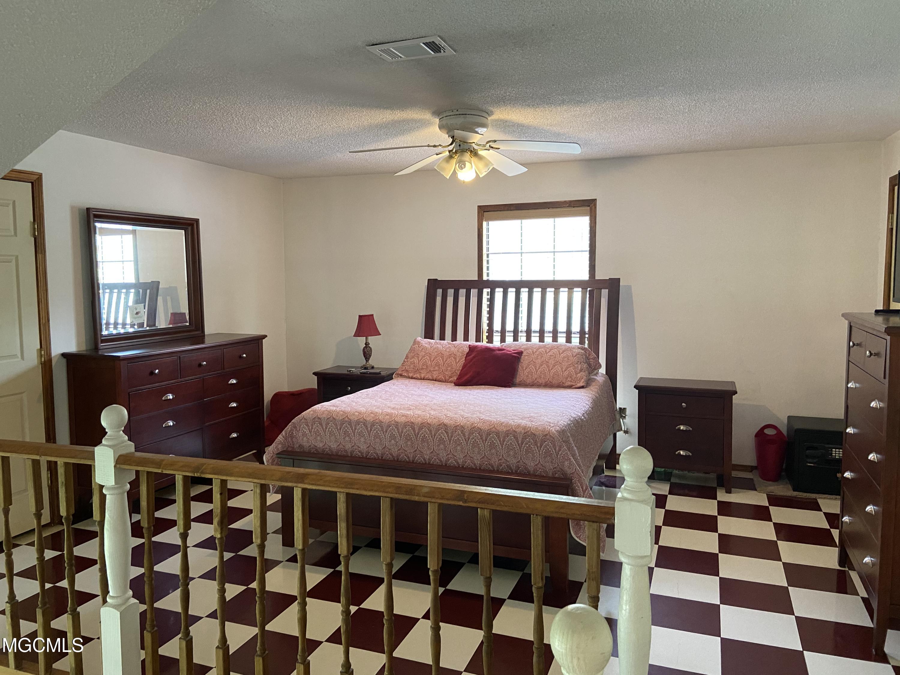 5401 Wildwood Road Moss Point, MS 39562 - Photo 15 of 24 IMG_3790
