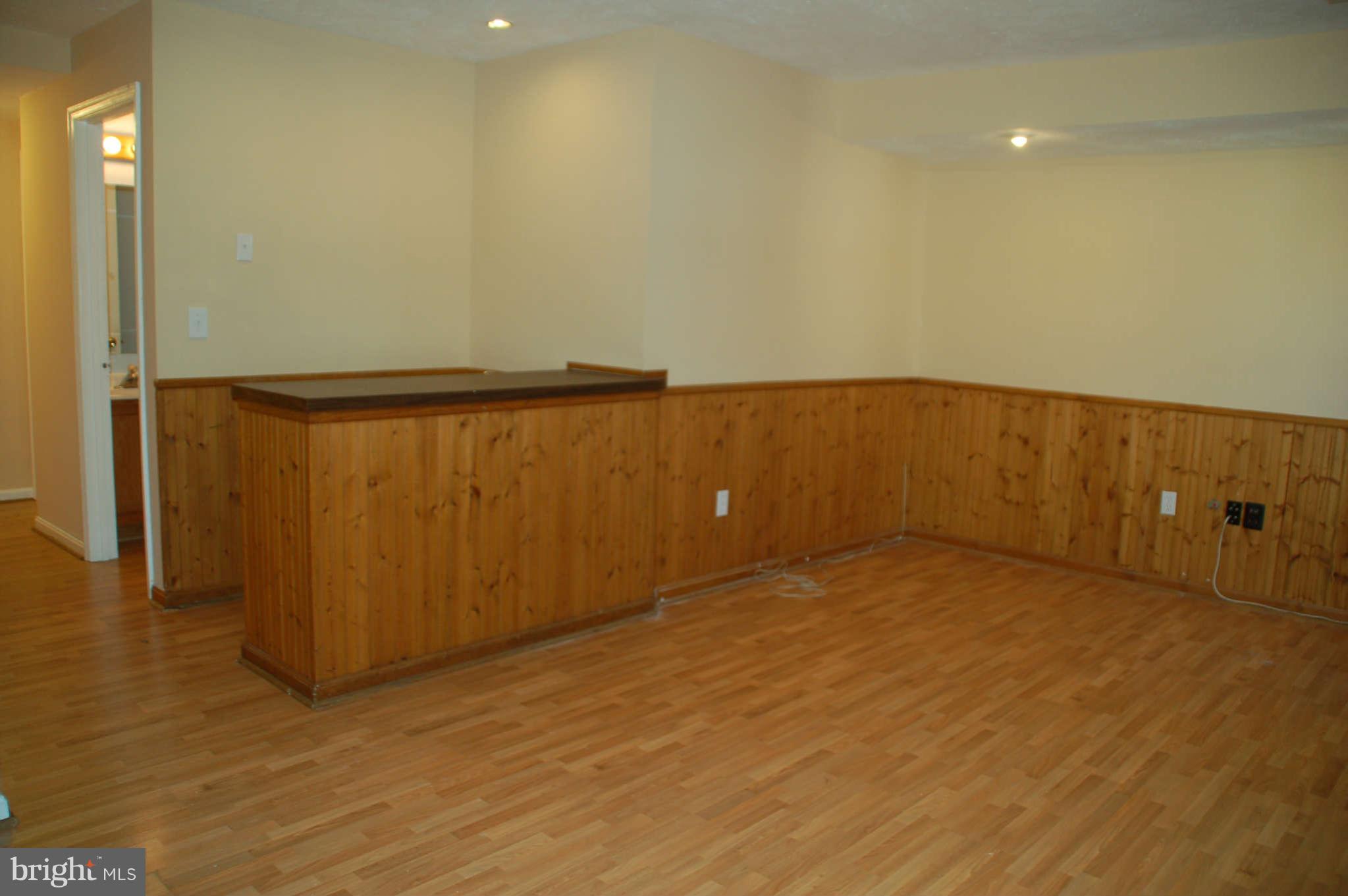13982 New Braddock Road Centreville, VA 20121 - Photo 14 of 16 a view of an empty room