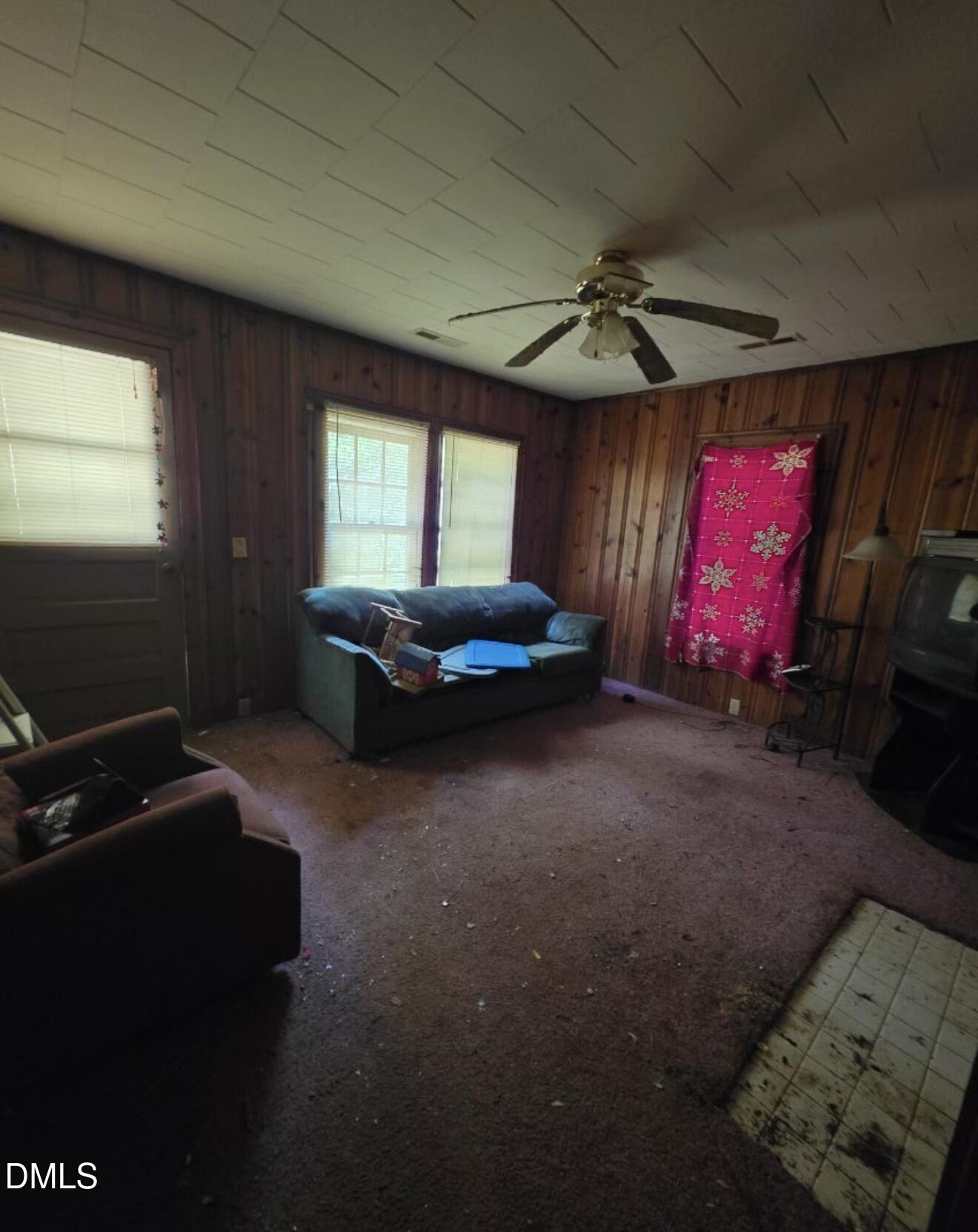 2465 Marsh Mountain Road Sophia, NC 27350 - Photo 3 of 7