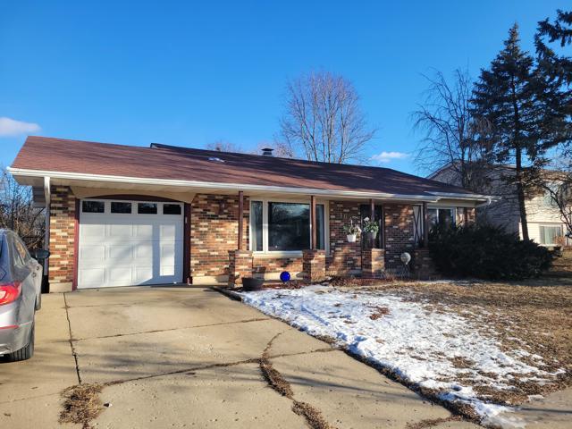 164 North Schmidt Road Bolingbrook, IL 60440 - Photo 1 of 18 Gallery Image 1