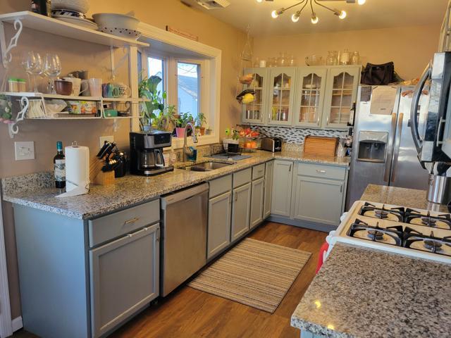 164 North Schmidt Road Bolingbrook, IL 60440 - Photo 8 of 18 Gallery Image 8
