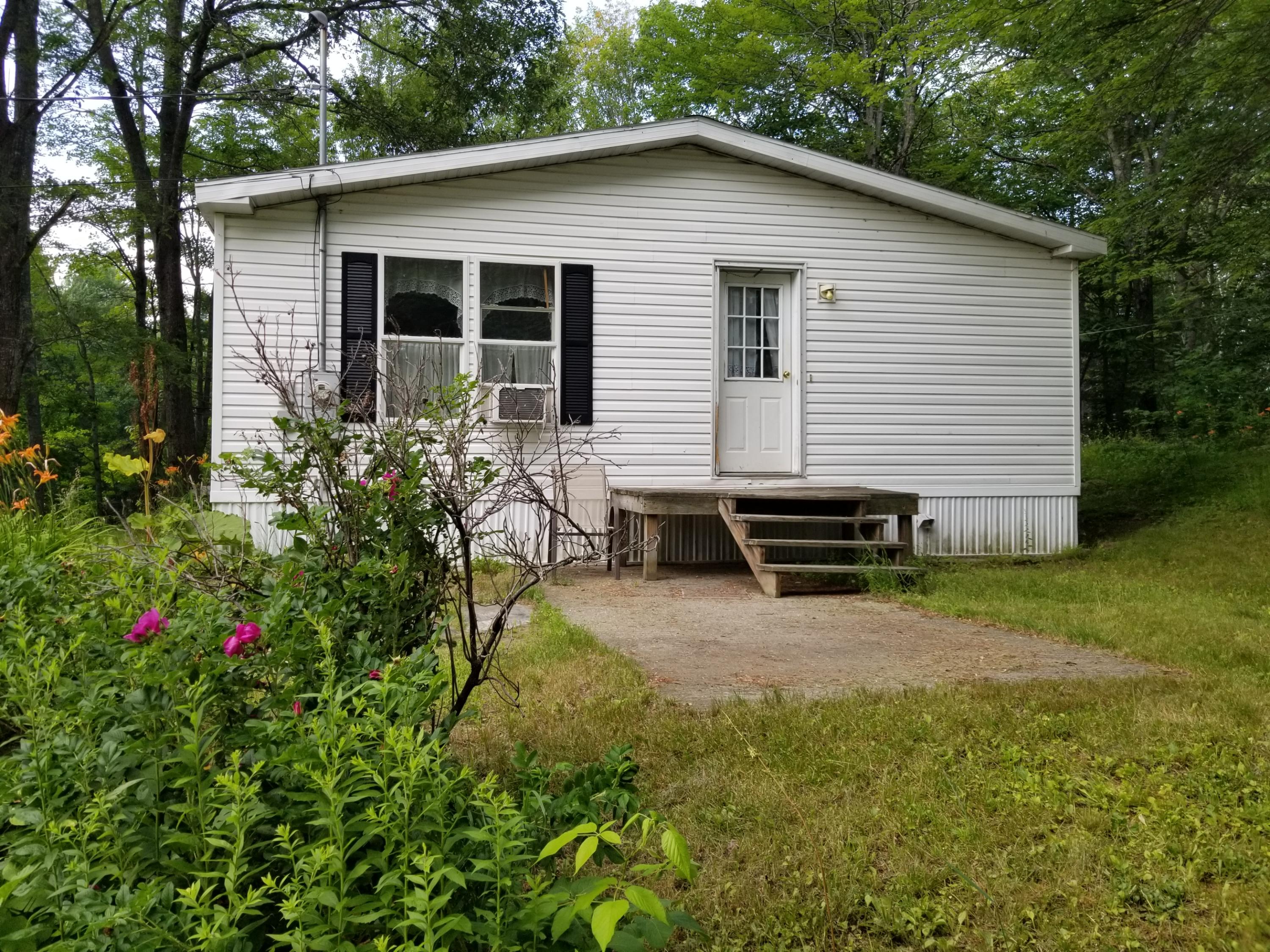 927 Augusta Road Jefferson, ME 04348 - Photo 4 of 23 20190719_173000