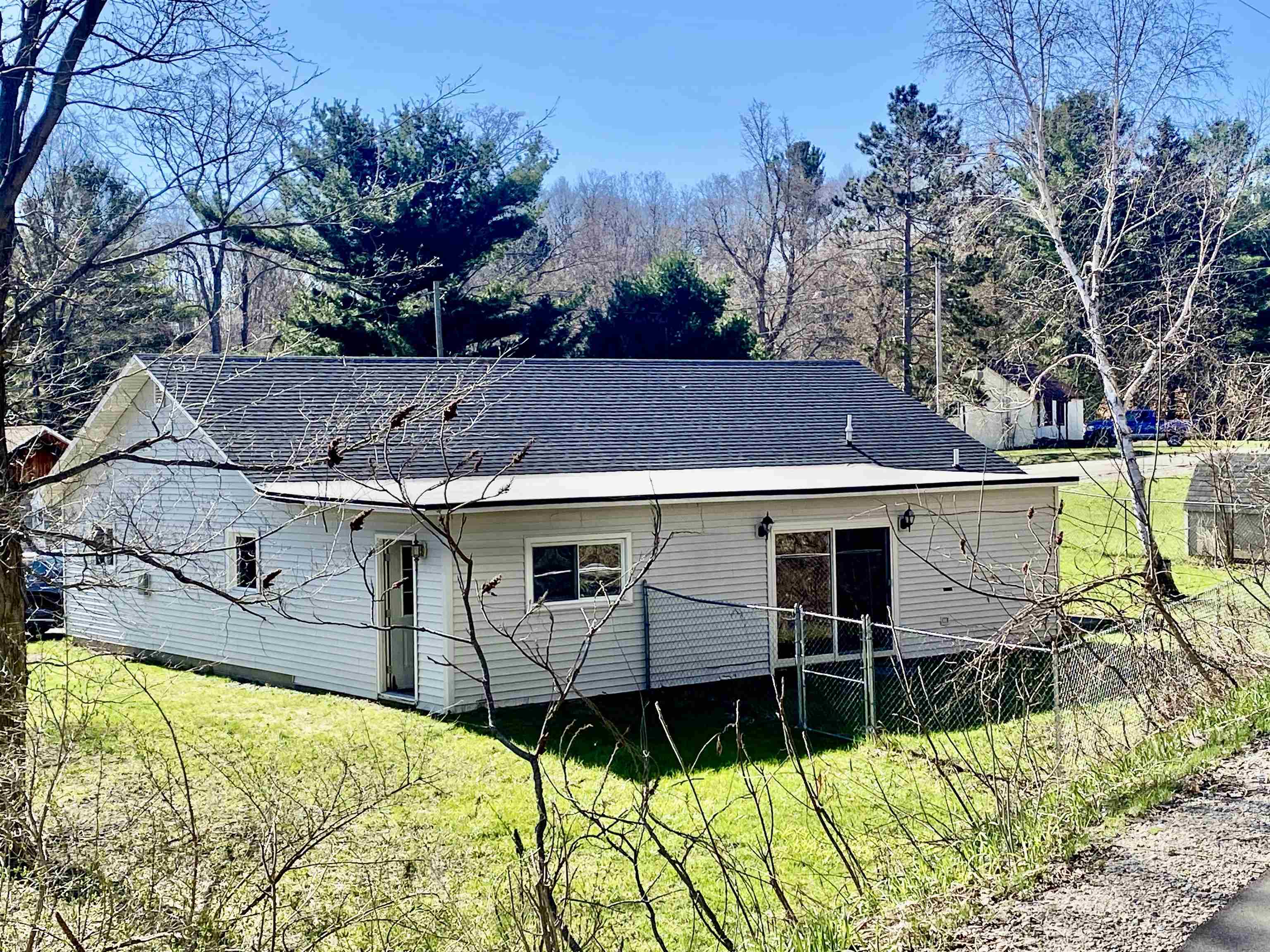 790 Case Road Beulah, MI 49617 - Photo 14 of 19