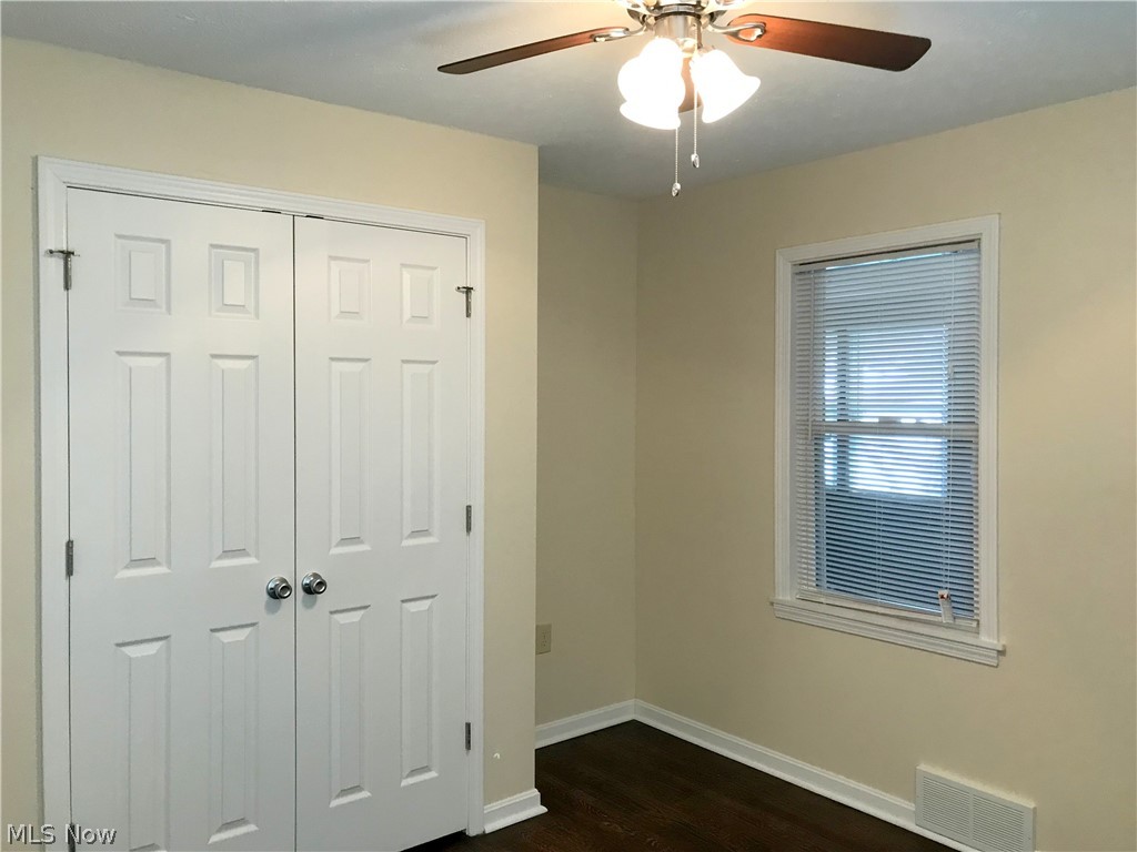 3774 Colony Road Cleveland, OH 44118 - Photo 12 of 35