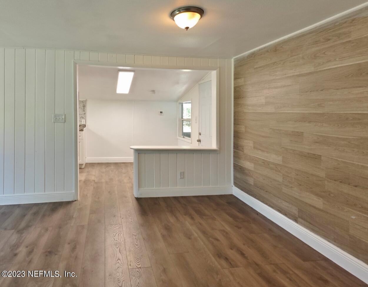 621 Bird Road Jacksonville, FL 32218 - Photo 8 of 24 13 main