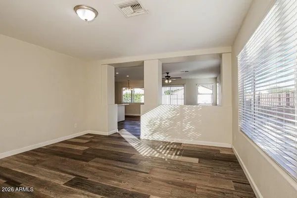 $2,175 | 2902 West Irma Lane, Phoenix, AZ 85027