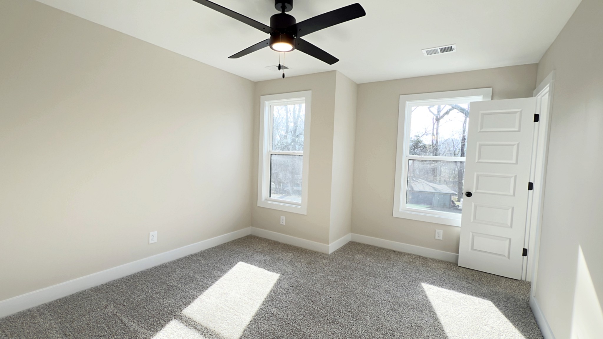 305 Pollard Road, Unit B Clarksville, TN 37042 - Photo 8 of 15 a view of workspace with window and a ceiling fan