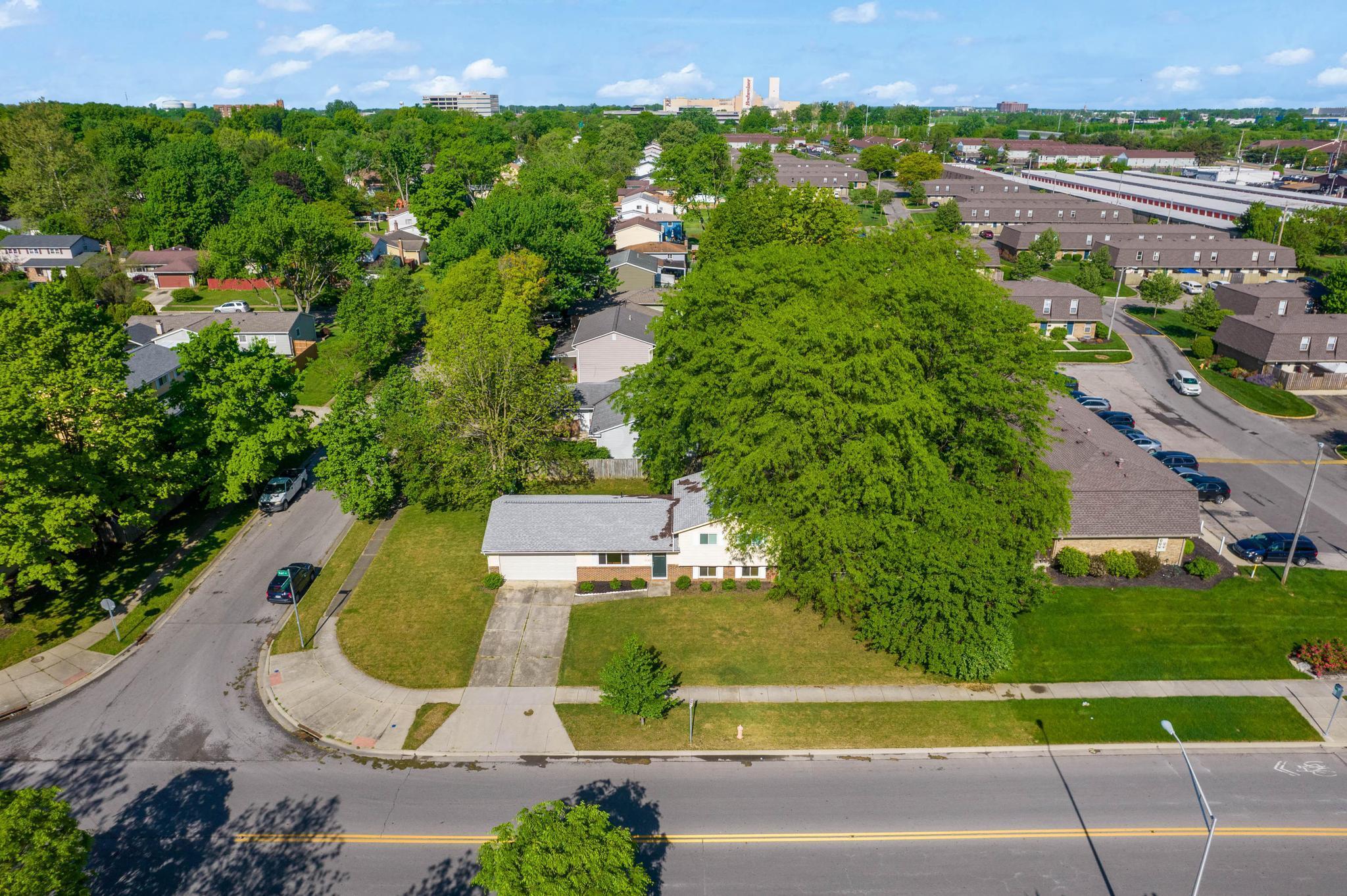 6649 Karl Road Columbus, OH 43229 - Photo 41 of 47 DJI_0041