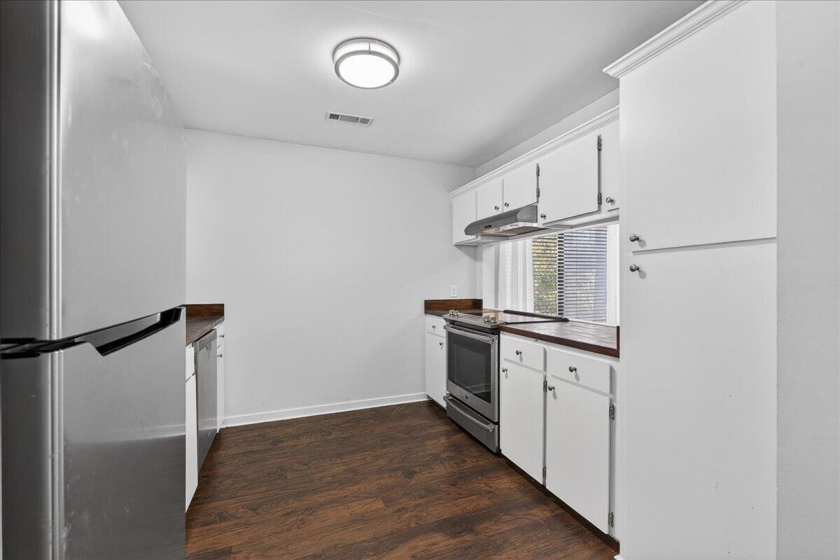 2741 Jobee Drive, Unit 5 Charleston, SC 29414 - Photo 5 of 25 07-Square One Team - DSC00070