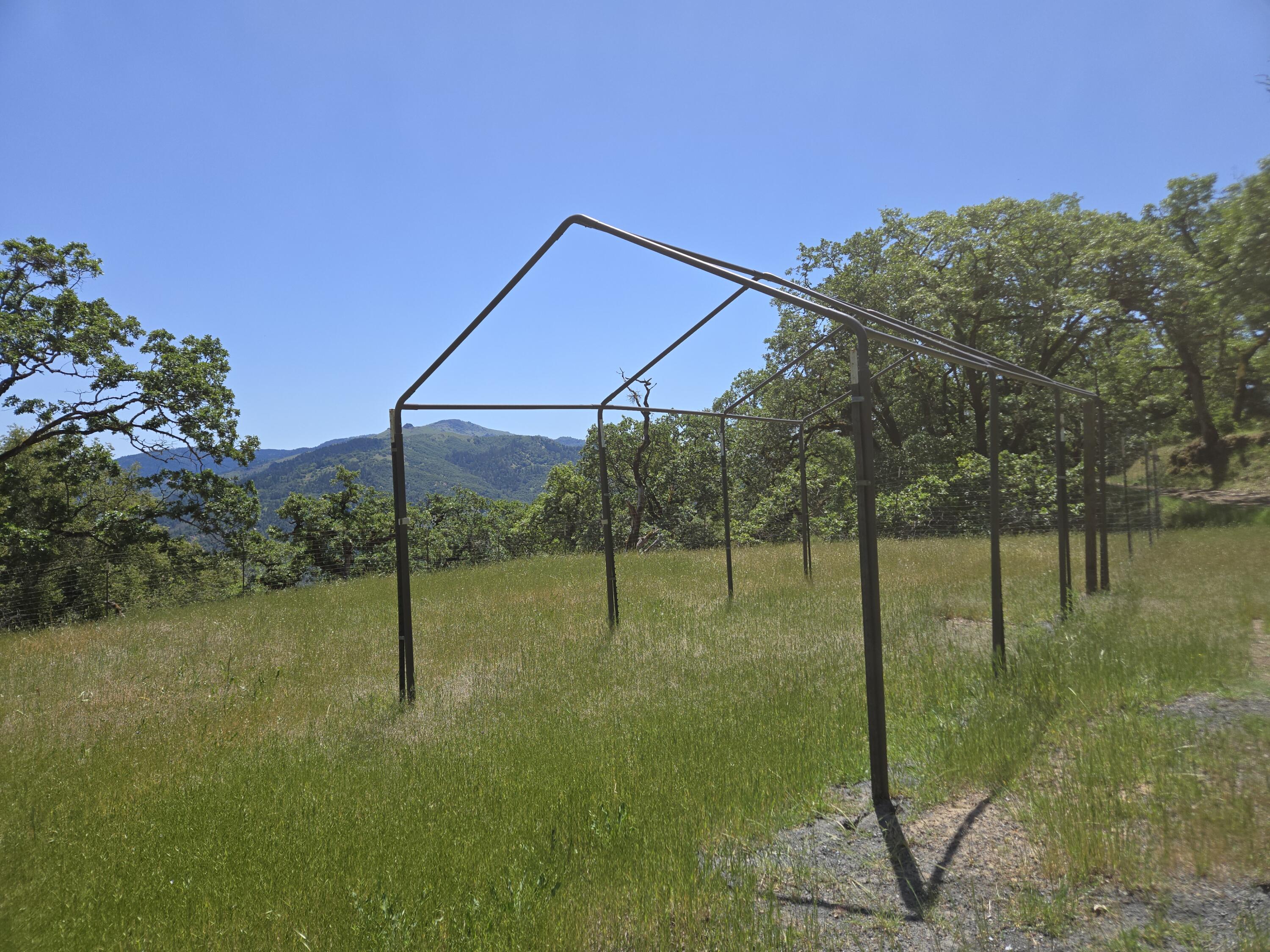 74900 Island Mountain Road Garberville, CA 95542 - Photo 9 of 37
