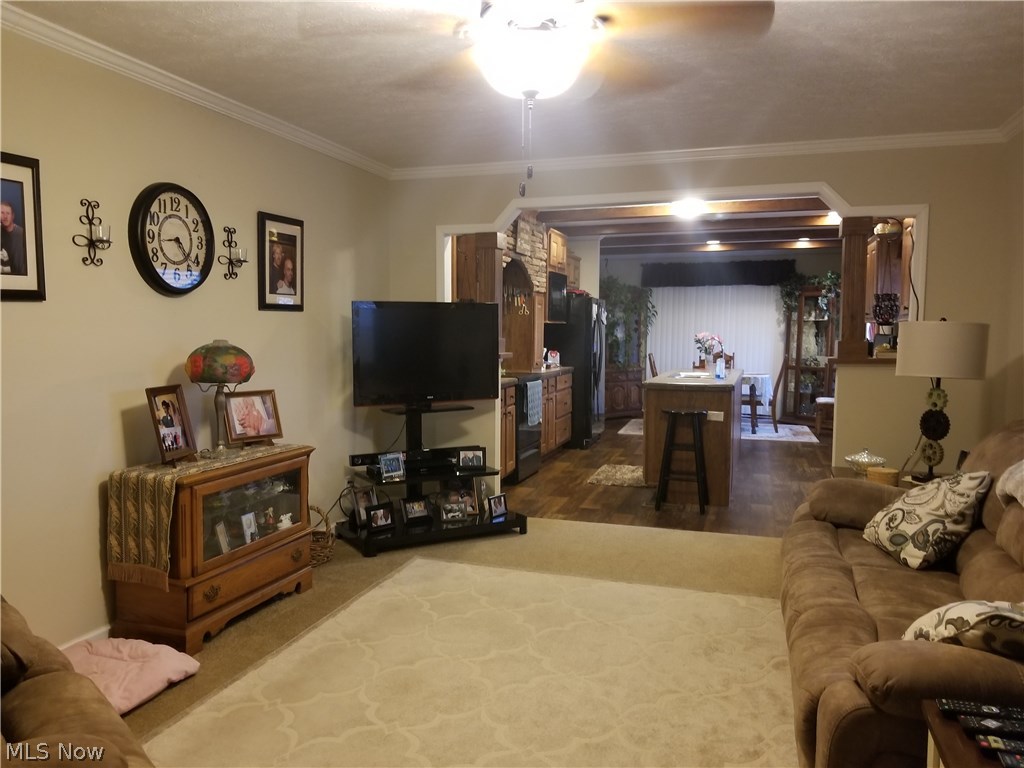 237 Rector Road Vienna, WV 26105 - Photo 3 of 19