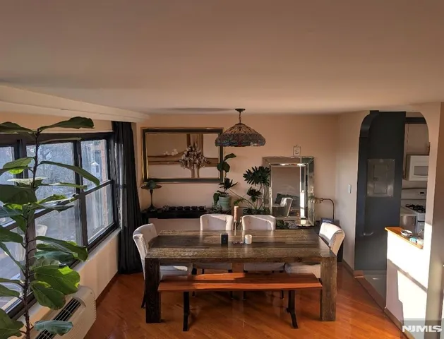 $395,000 | 2352 Linwood Avenue, Unit 7G, Fort Lee, NJ 07024