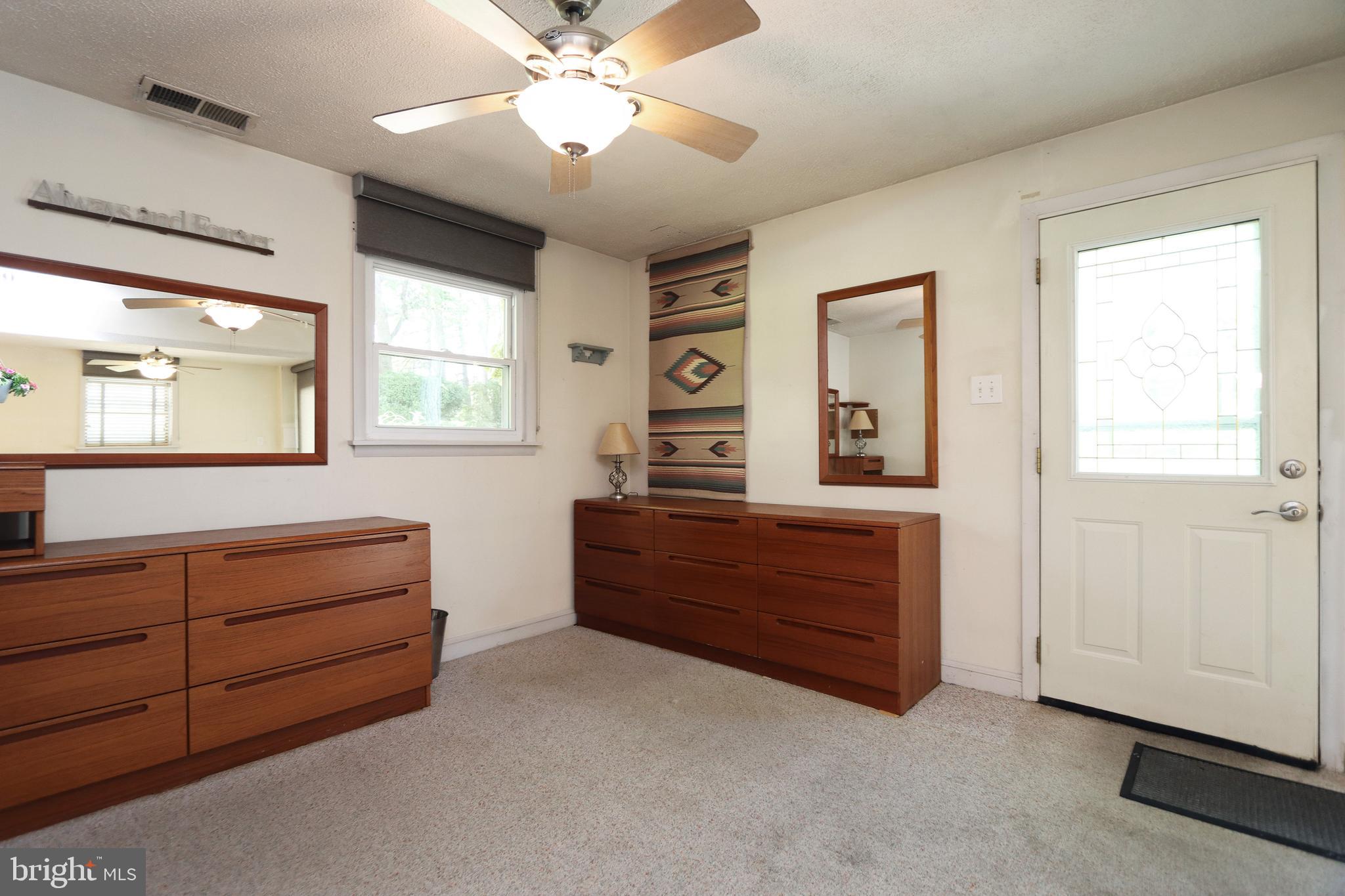 915 Emory Church Road Upperco, MD 21155 - Photo 27 of 47 Make it your sitting area
