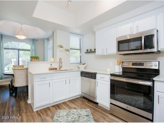 3636 East Inverness Avenue, Unit 2 Mesa, AZ 85206 - Photo 4 of 21 Kitchen 2