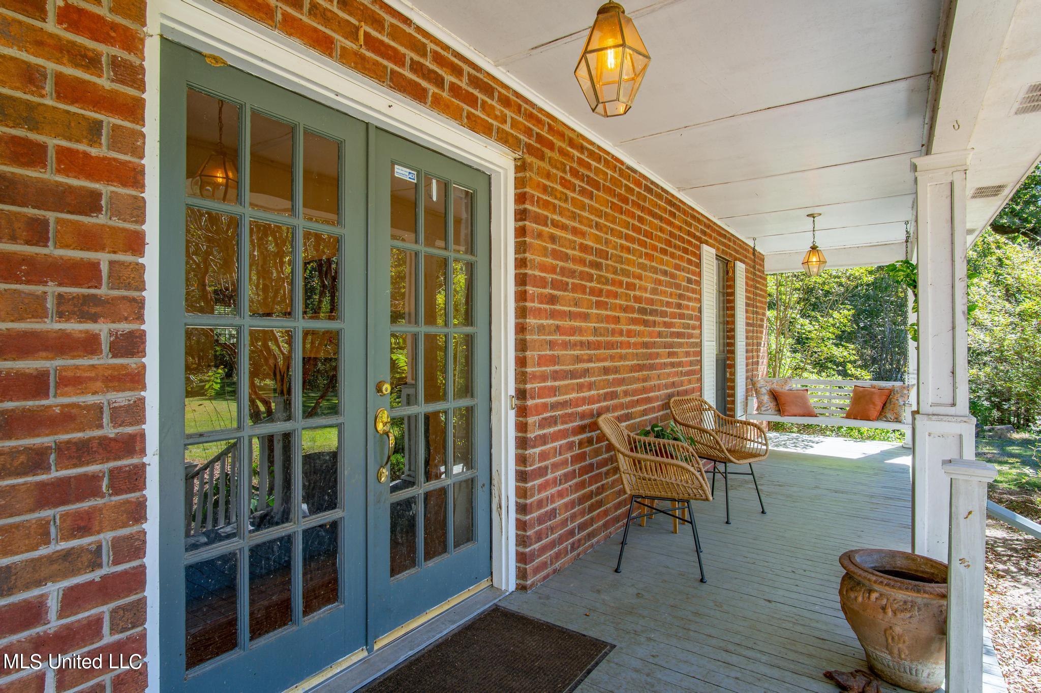 1276 Lowe Road Madison, MS 39110 - Photo 3 of 24 1276 Lowe Road-3