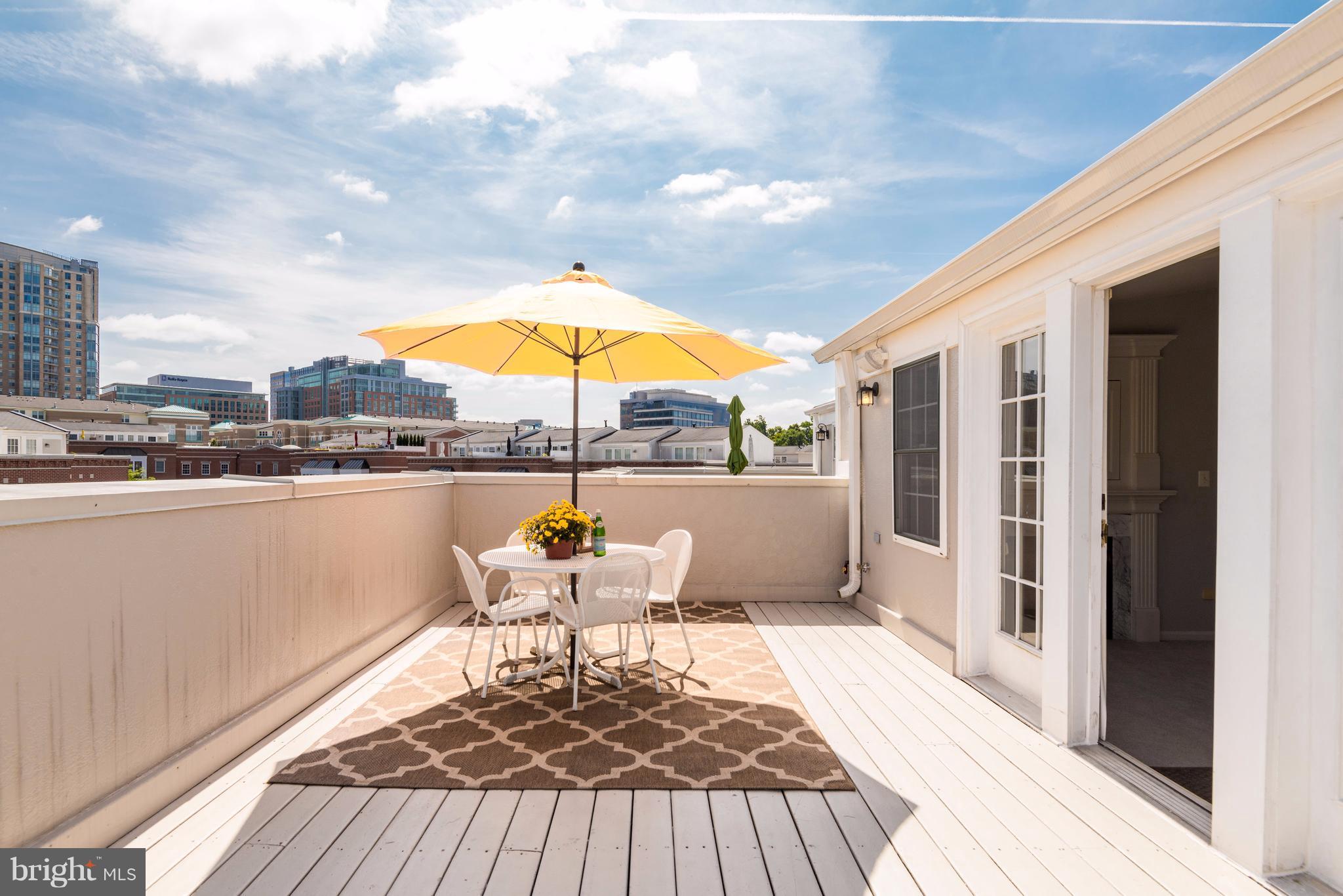 12070 Chancery Station Circle Reston, VA 20190 - Photo 1 of 30 Exterior (General)