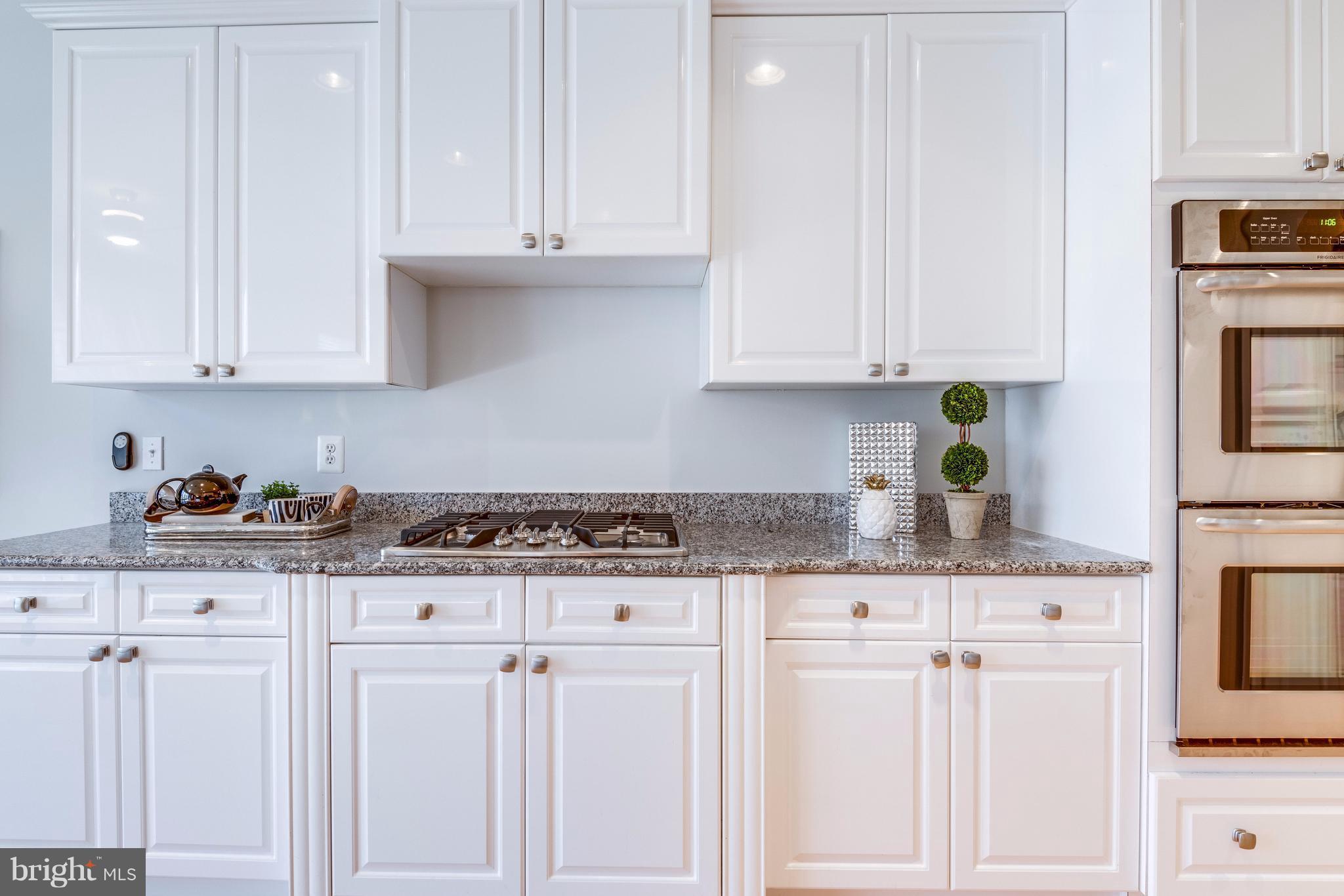 12070 Chancery Station Circle Reston, VA 20190 - Photo 13 of 30 Kitchen