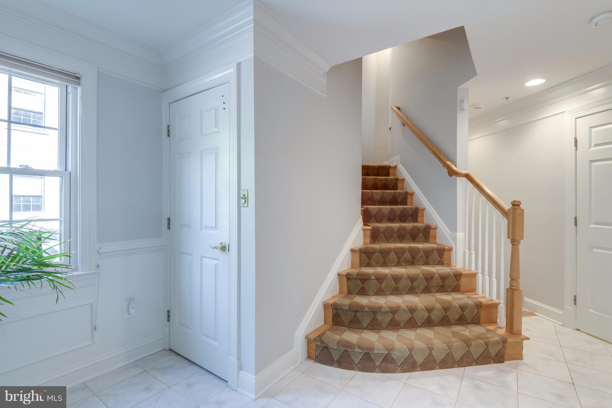 12070 Chancery Station Circle Reston, VA 20190 - Photo 5 of 30 Interior (General)