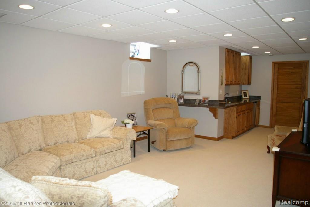 36114 Hardenburg Road Farmington, MI 48331 - Photo 22 of 24 Lower Level