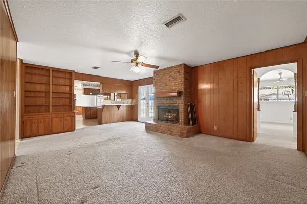 $240,000 | 1215 Easy Street, Rosenberg, TX 77471