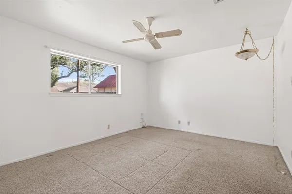$240,000 | 1215 Easy Street, Rosenberg, TX 77471
